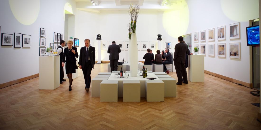 Bozar Circle - expo 