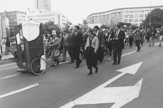 Roger Raveel Optocht kunstberg 1990 
